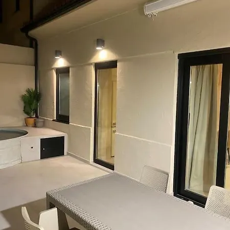 Emuna House Semesterbostad