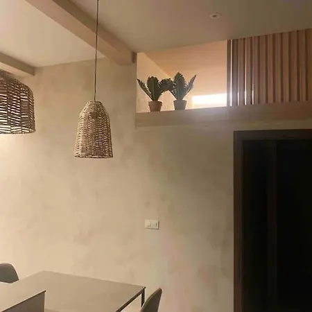 Emuna House Semesterbostad *